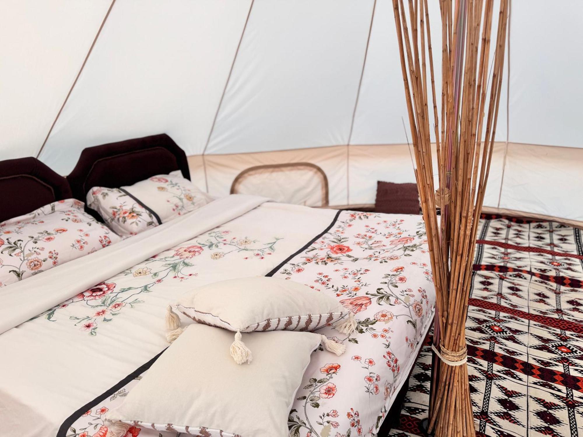 Starlight Privet Camp Luxury tent Hawiyah
